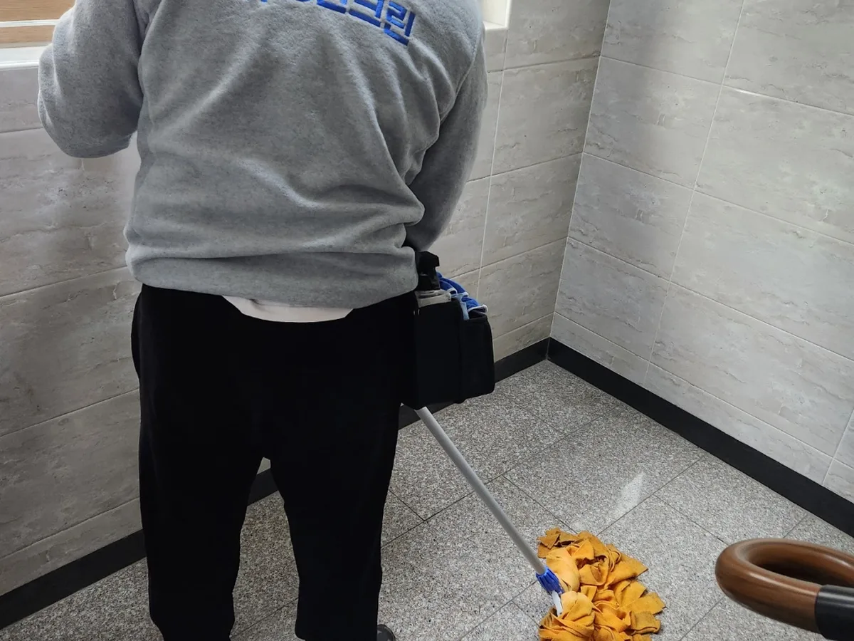 예천군 감천면 가정 복도·대기 동선 야간 위생청소 사례 - 행진크린
